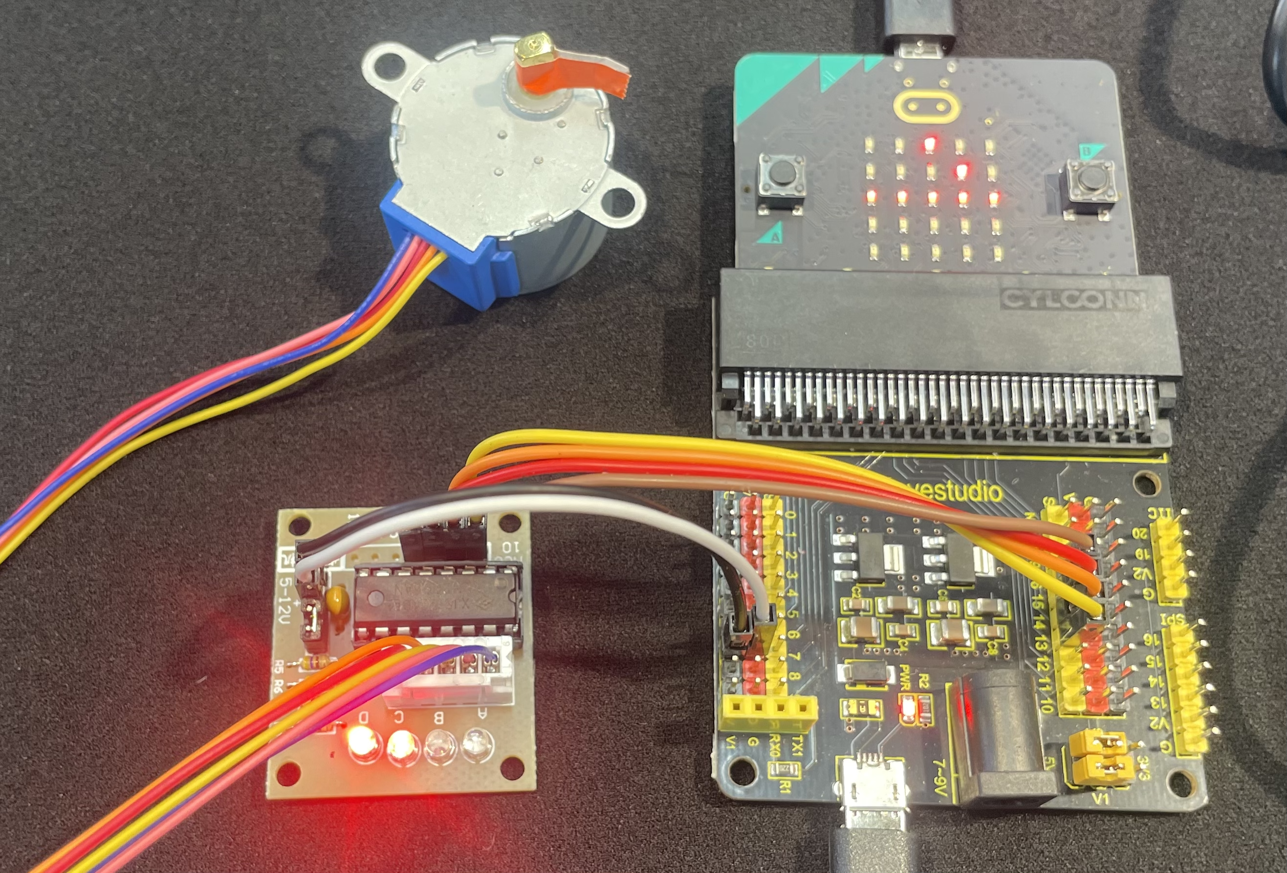 Stepper motor connections